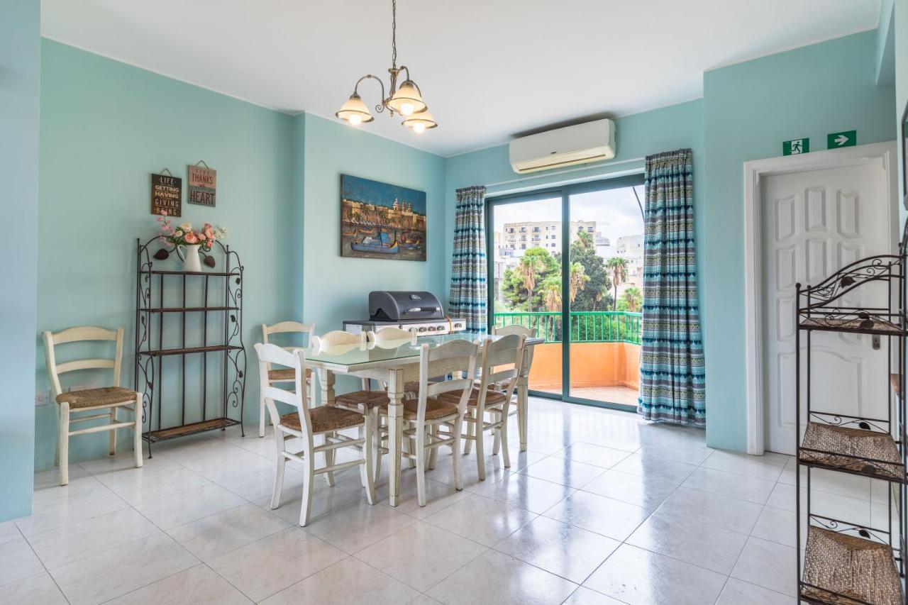 Fantastic 3 Bedroom Duplex Penthouse With Terrace Sliema Eksteriør billede